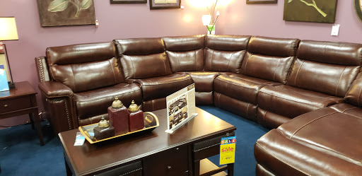 Furniture Store «Raymour & Flanigan Furniture and Mattress Store», reviews and photos, 410 Reidville Dr, Waterbury, CT 06705, USA