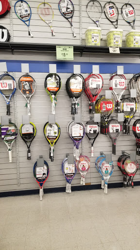 Sporting Goods Store «Big 5 Sporting Goods - Sunnyvale», reviews and photos, 721 Sunnyvale Saratoga Rd, Sunnyvale, CA 94087, USA