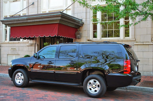 Limousine Service «Monticello Wine Tour and Coach Co», reviews and photos, 400 Water St E, Charlottesville, VA 22902, USA