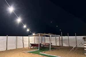 مخيم ليلة شتاء image