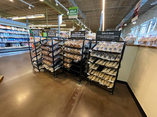 Grocery Store «Whole Foods Market», reviews and photos, 4944 Shelbyville Rd, Louisville, KY 40207, USA