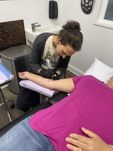 Tattoo Shop «Trilogy Tattoo Co», reviews and photos, 701 Lynnhaven Pkwy, Virginia Beach, VA 23452, USA