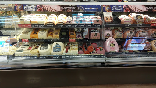 Grocery Store «Kroger», reviews and photos, 1435 S Reynolds Rd, Maumee, OH 43537, USA