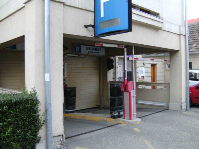 Opinii despre Parkoló ház în Sopron - Parkoló