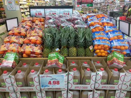 Grocery Store «Tryon IGA Supermarket», reviews and photos, 370 S Trade St, Tryon, NC 28782, USA