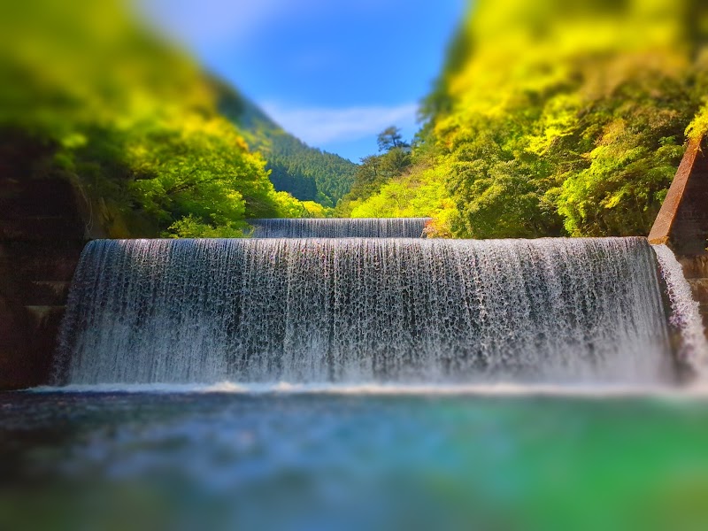 安居川砂防堰堤