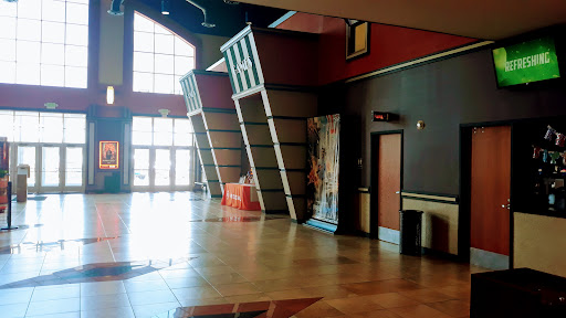 Movie Theater «Regal Cinemas Gravois Bluffs 12», reviews and photos, 754 Gravois Bluffs Blvd, Fenton, MO 63026, USA