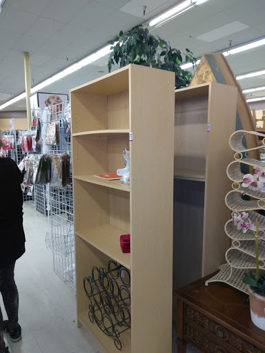 Thrift Store «Value Village», reviews and photos