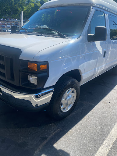 Car Dealer «J&M Automotive Sales and Service LLC», reviews and photos, 756 New Haven Rd, Naugatuck, CT 06770, USA