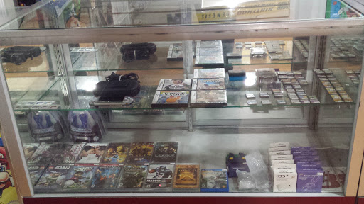 Video Game Store «Games Plus», reviews and photos, 3848 Summer Ave, Memphis, TN 38122, USA