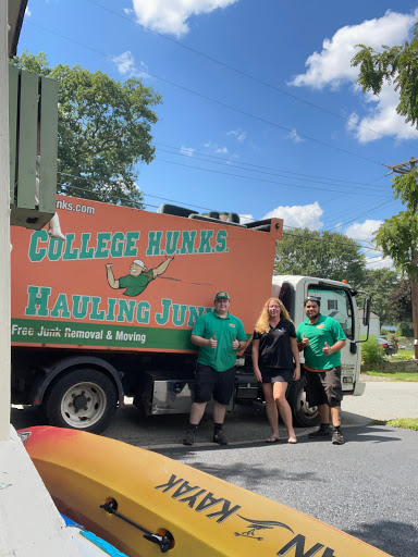 Moving Company «College Hunks Hauling Junk and Moving», reviews and photos, 1275 Bloomfield Ave, Fairfield, NJ 07004, USA