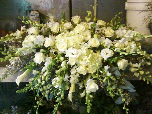 Florist «Corona Rose Flowers & Gifts», reviews and photos, 844 W 6th St, Corona, CA 92882, USA