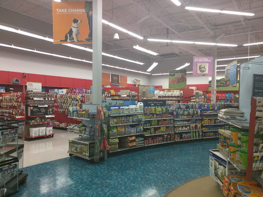 Pet Supply Store «Petco Animal Supplies», reviews and photos, 11639 S Pkwy Plaza Dr, South Jordan, UT 84095, USA