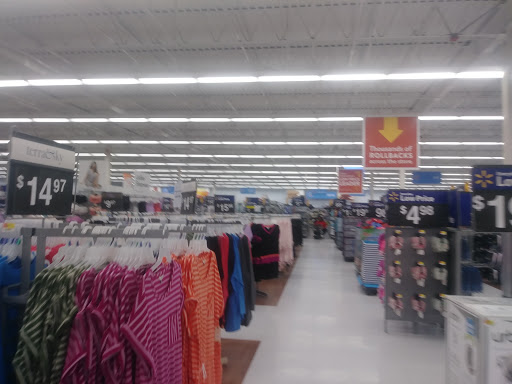 Discount Store «Walmart», reviews and photos, 80 Town Line Rd, Rocky Hill, CT 06067, USA