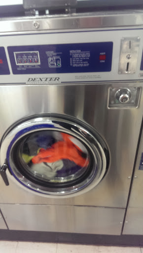 Laundromat «Carousel Cleaners & Laundromat», reviews and photos, 927 Molalla Ave, Oregon City, OR 97045, USA