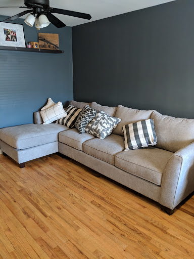 Furniture Store «Raymour & Flanigan Furniture and Mattress Store», reviews and photos, 66-26 Metropolitan Ave #730, Middle Village, NY 11379, USA