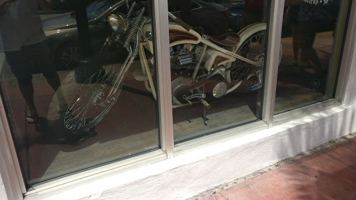 Tattoo Shop «Love Hate Tattoo Studio», reviews and photos, 1360 Washington Ave, Miami Beach, FL 33139, USA