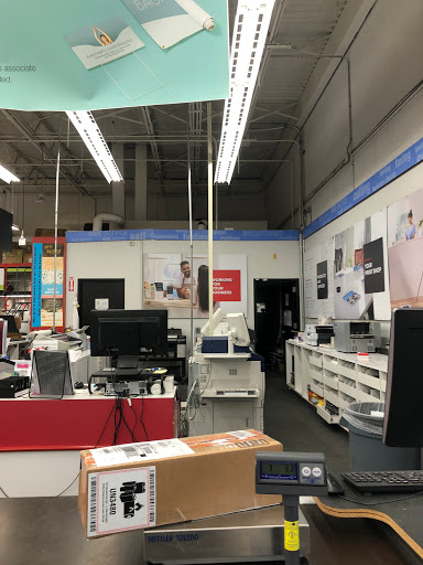 Office Supply Store «Staples», reviews and photos, 350 N Bedford Rd, Mt Kisco, NY 10549, USA