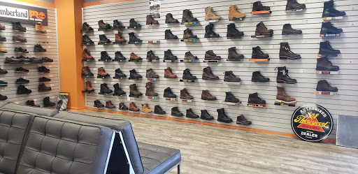 Shoe Store «Saf-Gard Safety Shoe Co», reviews and photos, 2222 Hessler Blvd, New Castle, DE 19720, USA