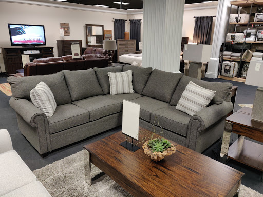 Furniture Store «Mor Furniture for Less», reviews and photos, 5156 N Blackstone Ave, Fresno, CA 93710, USA