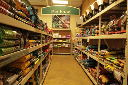 Animal Feed Store «Russell Feed & Supply Decatur», reviews and photos, 1817 US-287, Decatur, TX 76234, USA