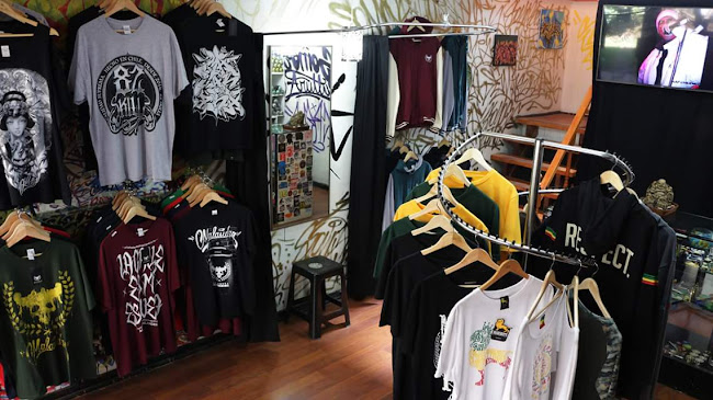 4 de Cultura Tienda Hip Hop (Tienda de ropa) en Osorno (Los