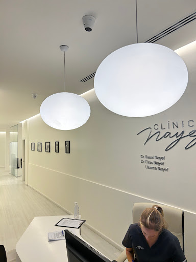 CLINICA DENTAL NAYEF OLESA en Olesa de Montserrat, Barcelona