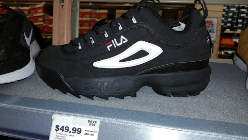 Shoe Store «WSS», reviews and photos, 5981 Van Buren Boulevard, Riverside, CA 92503, USA