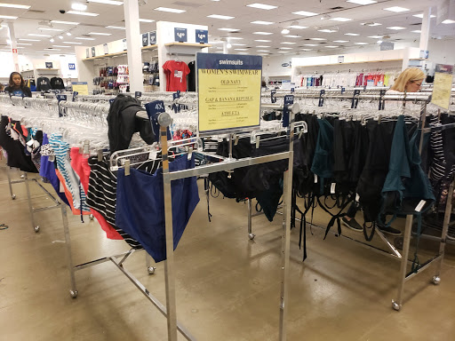 Clothing Store «Gap», reviews and photos, 2050 Global Way, Hebron, KY 41048, USA