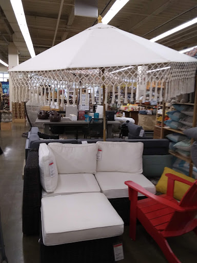 Furniture Store «Cost Plus World Market», reviews and photos, 1725 Maple Ave, Evanston, IL 60201, USA