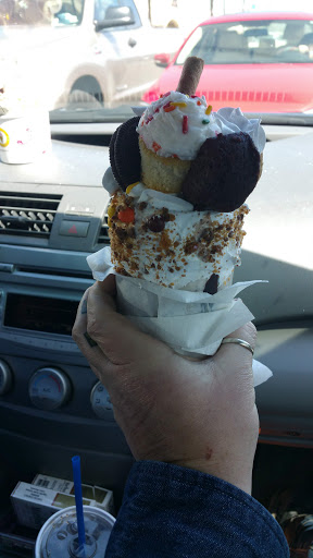 Ice Cream Shop «Marble Slab Creamery», reviews and photos, 15236 Crossroads Pkwy, Gulfport, MS 39503, USA