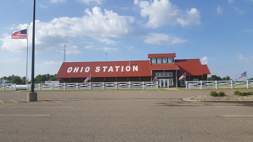 Outlet Mall «Ohio Station Outlets», reviews and photos, 9911 Avon Lake Rd, Burbank, OH 44214, USA