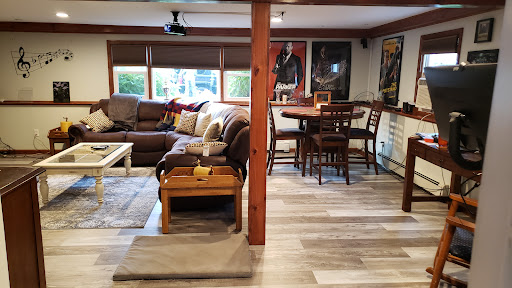 Flooring Store «Galaxy Discount Flooring Center», reviews and photos, 1770 Boston Post Rd, Milford, CT 06460, USA