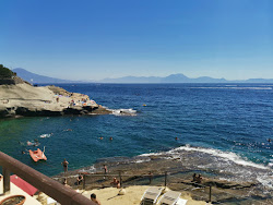 Baia delle Rocce Verdi'in fotoğrafı kısmen tatil bölgesi