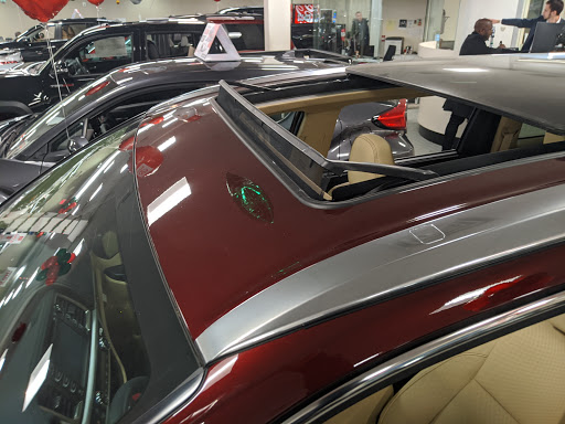 Car Dealer «Plaza Auto Mall», reviews and photos, 2740 Nostrand Ave, Brooklyn, NY 11210, USA