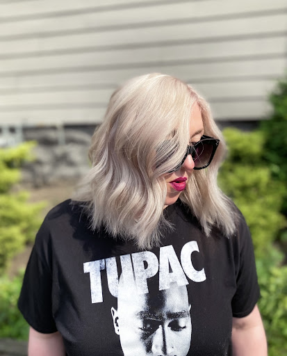 Beauty Salon «Get Dolled Up Beauty lounge», reviews and photos, 4312 N Oakland Ave, Shorewood, WI 53211, USA