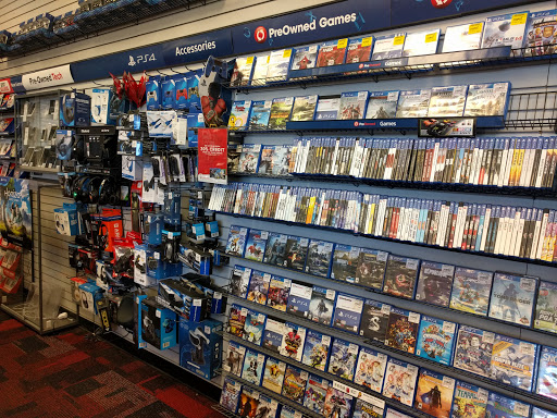 Video Game Store «GameStop», reviews and photos, 5300 W Main St, Kalamazoo, MI 49009, USA