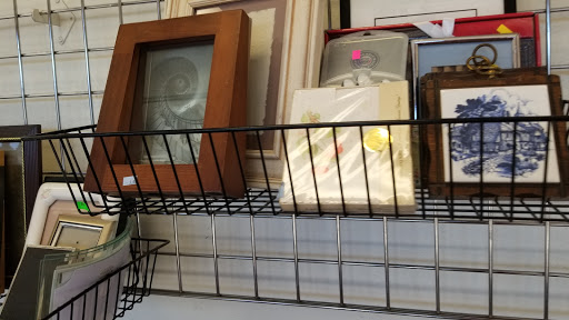 Thrift Store «Angel View Resale Store - Palm Desert», reviews and photos