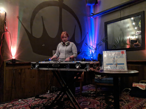 Bar «Crown Liquors», reviews and photos, 2821 N Milwaukee Ave, Chicago, IL 60618, USA