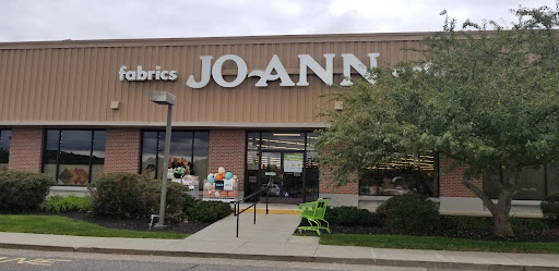 Fabric Store «Jo-Ann Fabrics and Crafts», reviews and photos, 2064 Woodbury Ave #302, Newington, NH 03801, USA