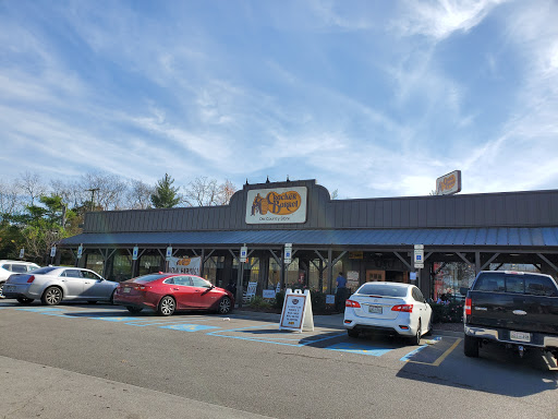 American Restaurant «Cracker Barrel Old Country Store», reviews and photos, 6941 Charlotte Pike, Nashville, TN 37209, USA
