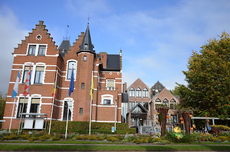Administration communale de Bornem Hingenesteenweg 13, 2880 Bornem, Belgique