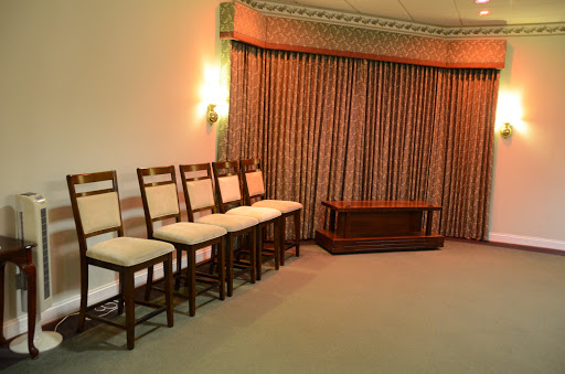 Funeral Home «Elias Kallal & Schaaf Funeral», reviews and photos, 727 E Bethalto Blvd, Bethalto, IL 62010, USA