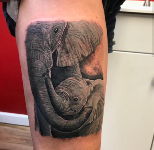 Tattoo Shop «G Spot», reviews and photos, 2302 W Newport Pike, Wilmington, DE 19804, USA