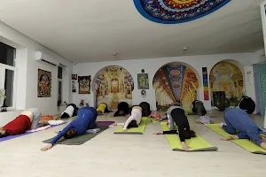 Yoga studio 'Om Shanti' image