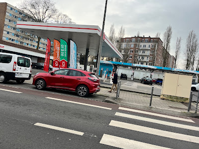AVIA à Lille