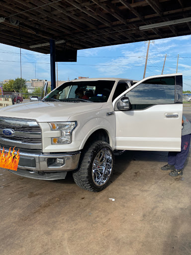 Xtreme Carwash And Auto-Detail en Pasadena