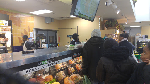 Grocery Store «The Fresh Grocer of Progress Plaza», reviews and photos, 1501 N Broad St, Philadelphia, PA 19122, USA
