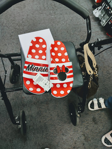 Shoe Store «Shoe Carnival», reviews and photos, 32260 Beaconsfield St, Roseville, MI 48066, USA