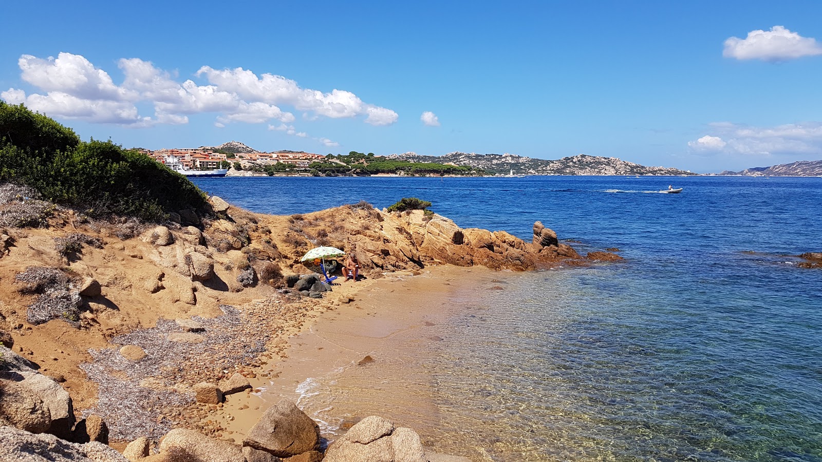 Foto di Punta Nera Beach con molto pulito livello di pulizia